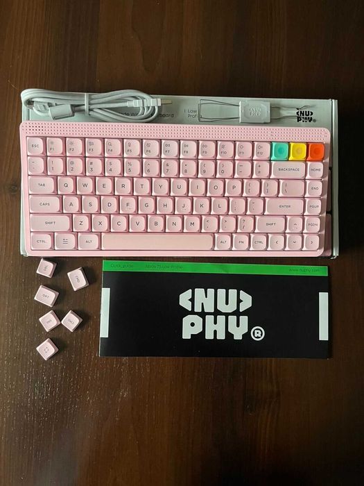 Nuphy Node75 Low Profile - mechanik tri-mode z SOCD i TouchBarem