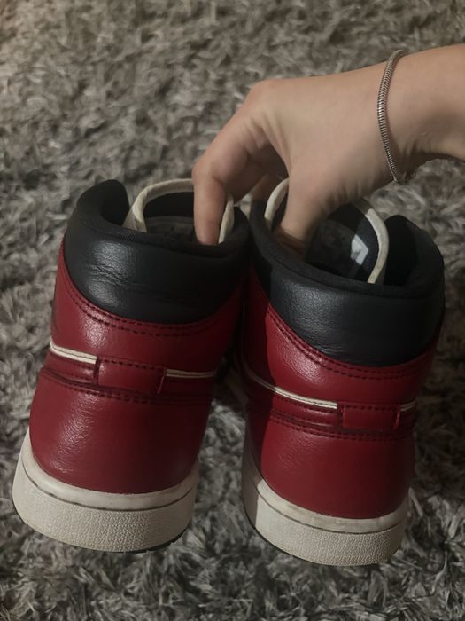 Nike Air Jordan 1 High czarno czerwono białe rozmiar 40,5