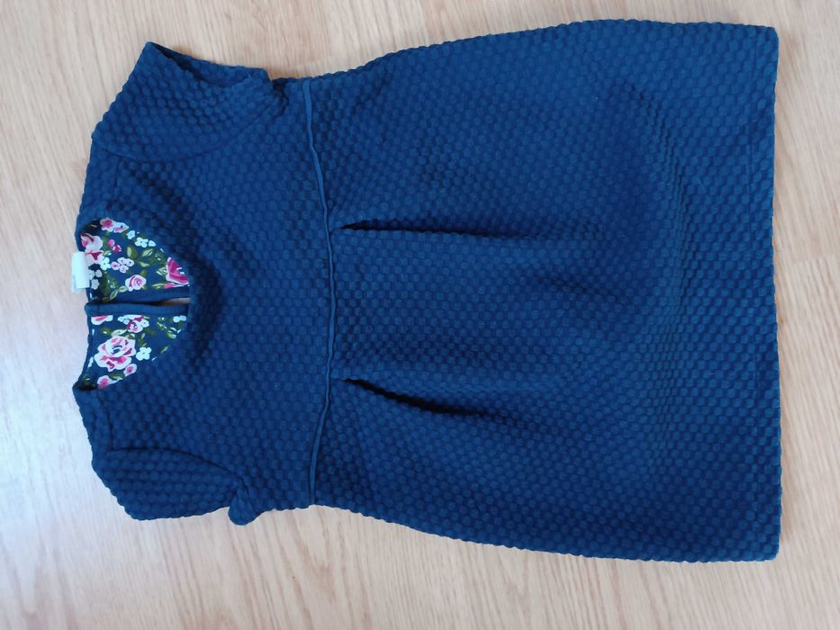 Sukienka dla dziewczynki elegancka granatowa 86