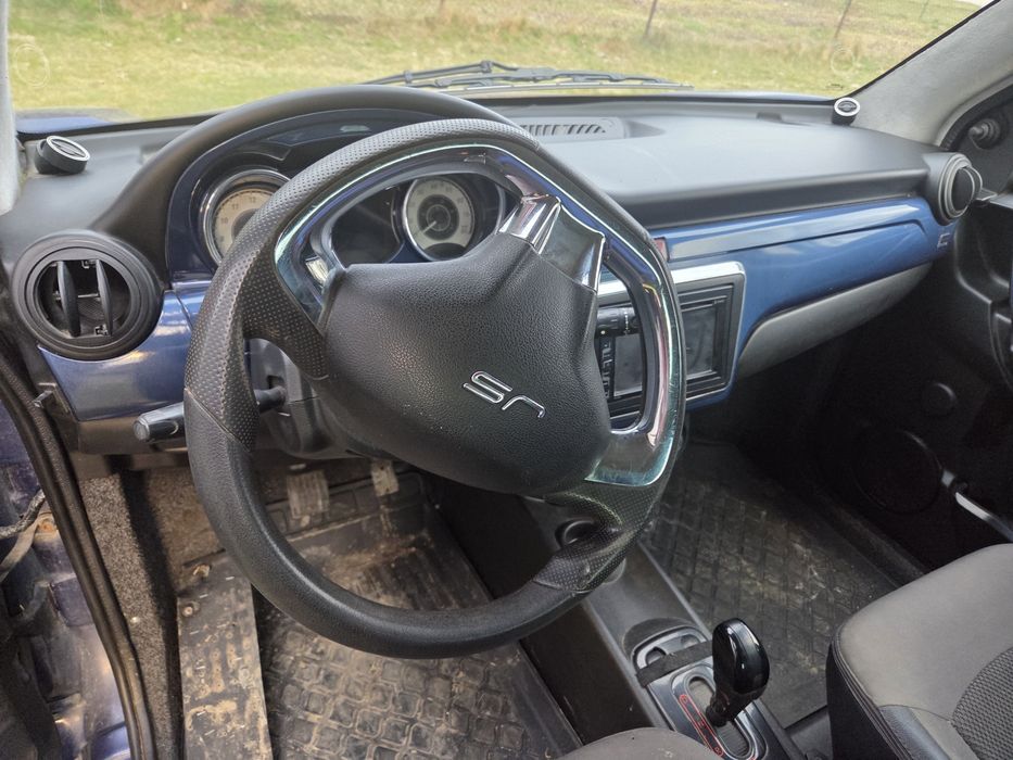 Samochód Legier js50