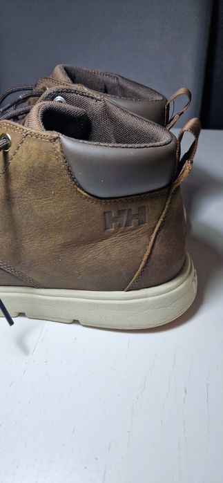 Helly Hansen  46.