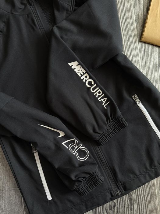 Спортивная кофта Nike MERCURIAL CR7. Возраст 10 лет.
