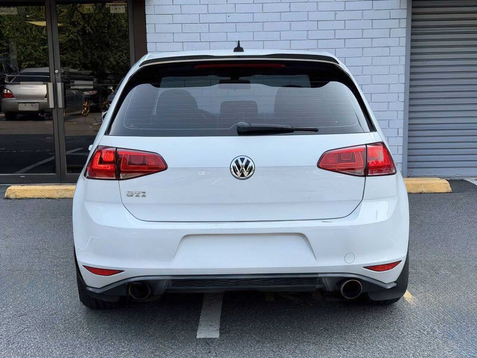 Volkswagen Golf GTI SE      2015