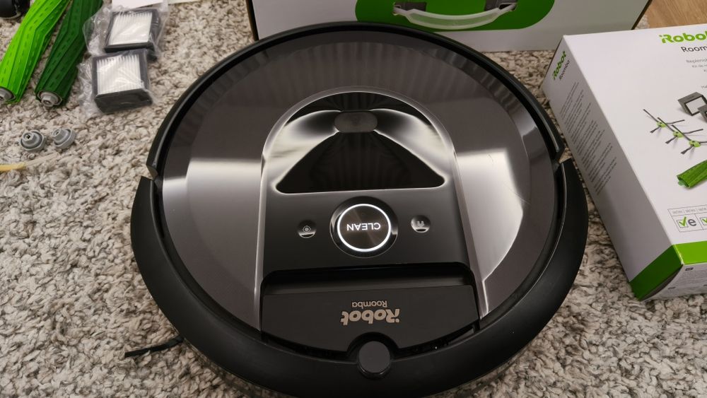 Irobot Roomba i7 jak nowy.