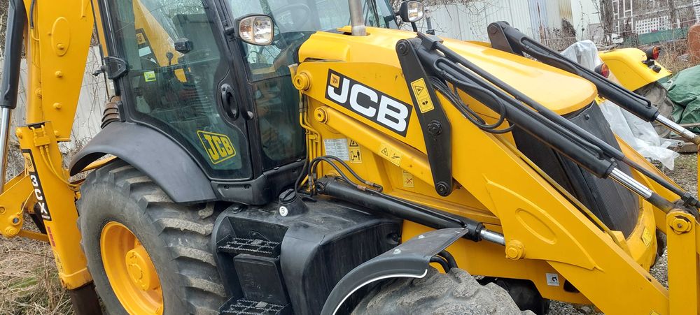 Koparko ładowarka jcb 3cx  rok 2013