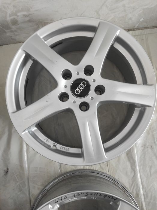 340 Felgi aluminiowe AUDI R 16 5x112 otwór 57,1
