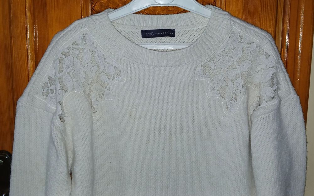 Damski sweter M&S.