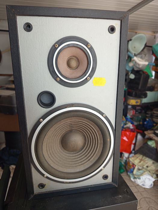 2 pares de colunas Pioneer e minfu c/amplificação