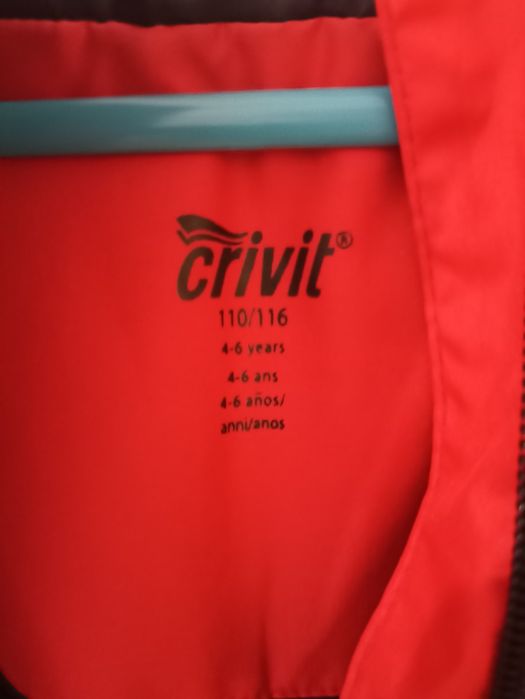 Kurtka chłopięca r. 110/116 stan bdb