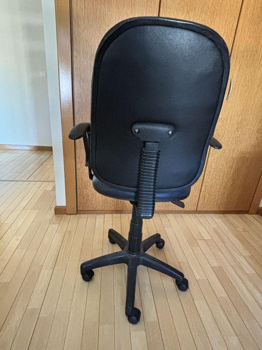 Cadeira de escritorio