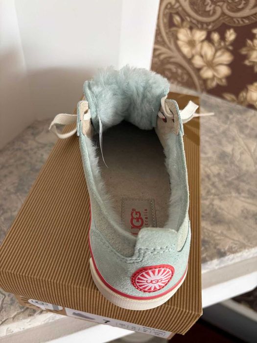 Кеди замшеві, кросівки жіночі бренд UGG Australia НОВІ ОРИГІНАЛ