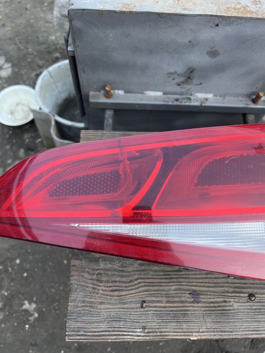Задний фонарь audi Q5 ауди правая б.у