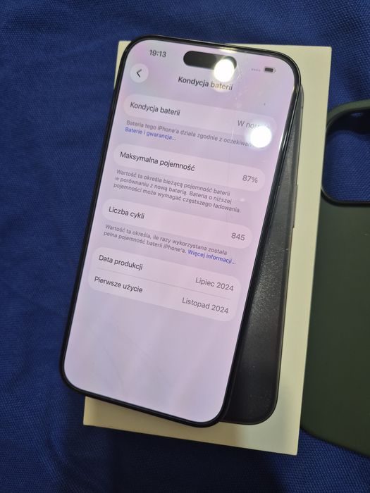 Iphone 15 pro etui idealny