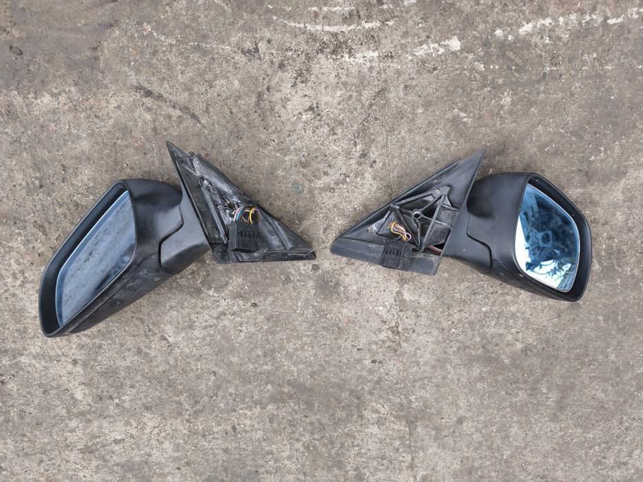 Продам боковые зеркала на audi a4 b5