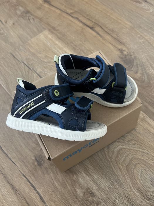 Босоніжки Mayoral