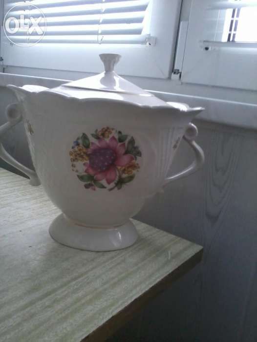 Супница, объем 2 л.