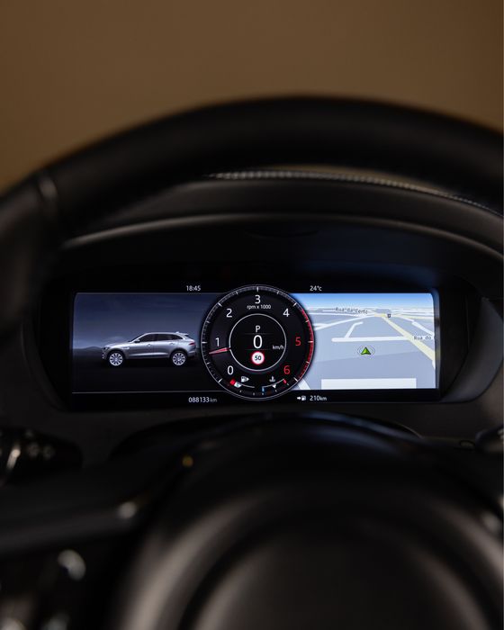 JAGUAR F-PACE R-SPORT NACIONAL 1 REGISTO