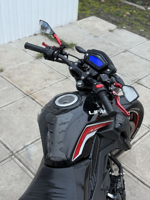 Продам lifan sr220