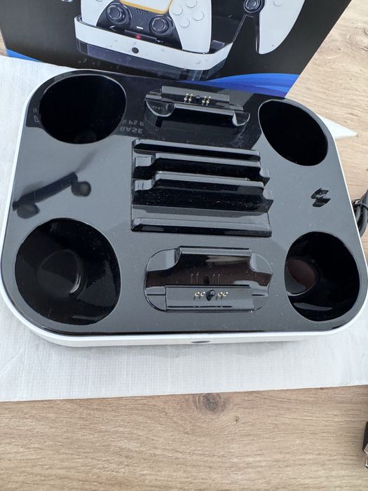 Ładowarka PS5 DualSense/Edge
