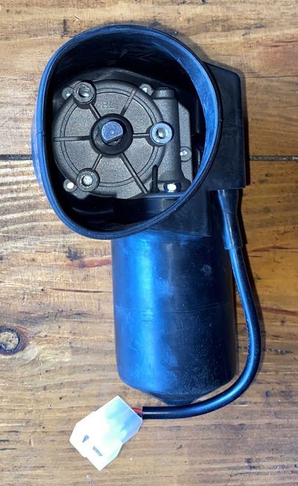 Silnik wiatru wialni kombajn claas Dominator 78,86,88,96,98 Mega inne