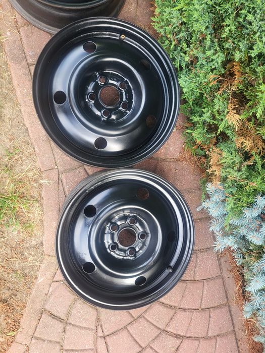 Felgi Czarne Stalowe Subaru 15 cali
