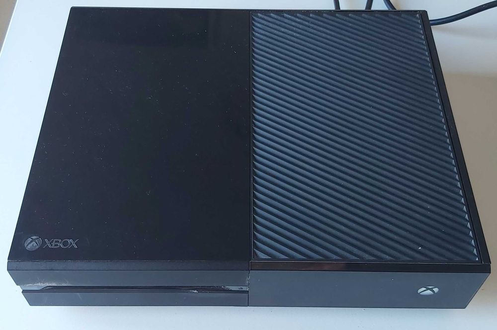 Consola Microsoft Xbox One VCR 500GB XBONE Black Phat Fat