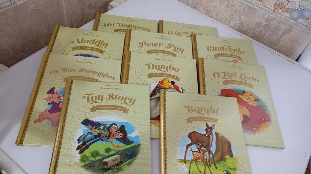 Coleção de 10 livros histórias da Disney