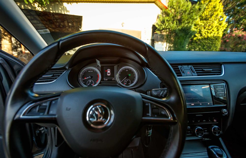 Skoda Octavia 2019 VIN TMBAC2NE3KB007415 фото оголошення 6 з 23