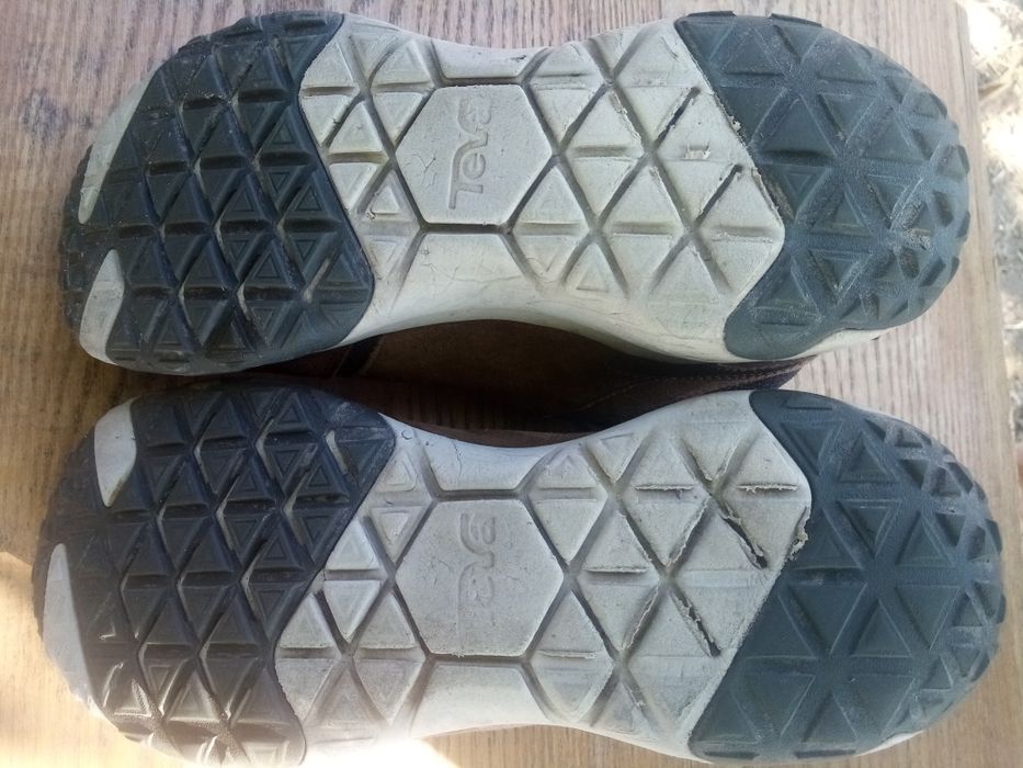 Кросівки Teva 43р 28 см