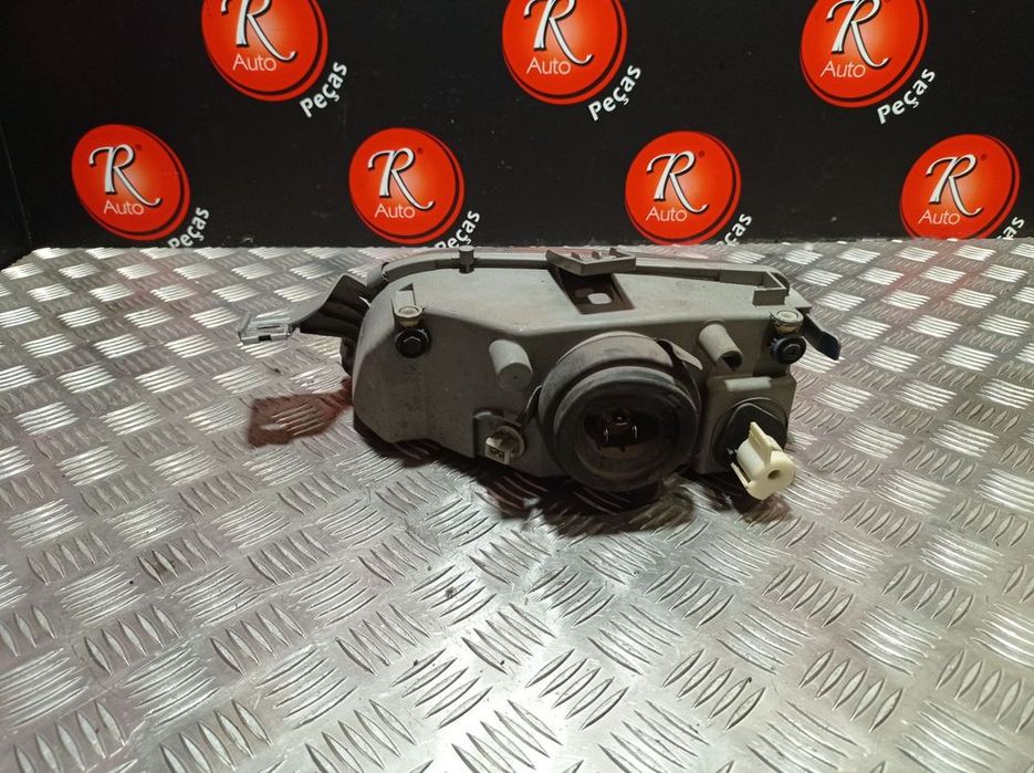 Ótica Dto Fiat Punto (176_)