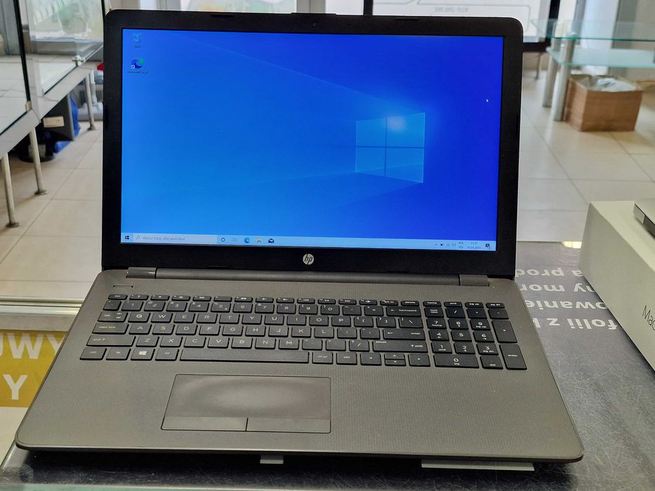 HP 255 G6/ AMD A6-9220 RADEON R4/ 8GB RAM/ 128GB SSD/ 15,6'' FHD