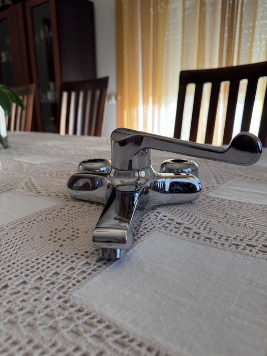 Torneira especial para duche banheira Grohe nova