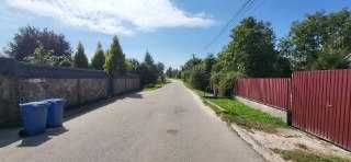 Продаж ділянки під будівництво в Конопниці (9,6 сот, без комісії)