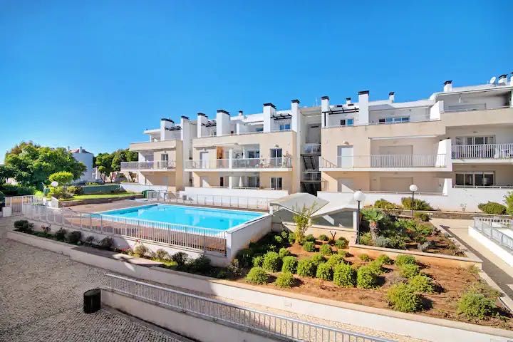 Apartamento T2 Piscina aquecida e ar condicionado