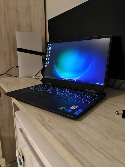 Laptop gamingowy Lenovo LOQ RTX 4060, I7-13620H