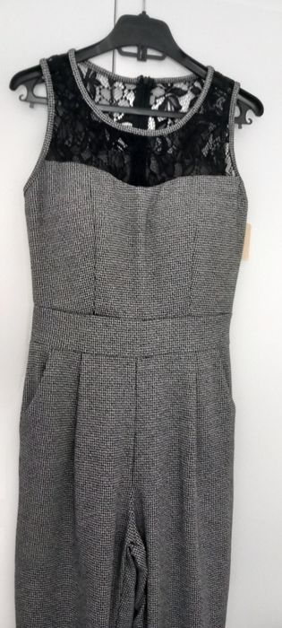 Macacão com Copas Novo TAM S/M  ( Portes incluídos)