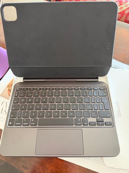 Capa Apple Magic Keyboard iPad Pro 11''    NOVO!!!