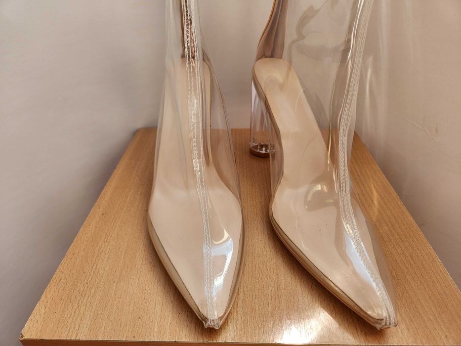 Силіконові прозорі чобітки на каблуку