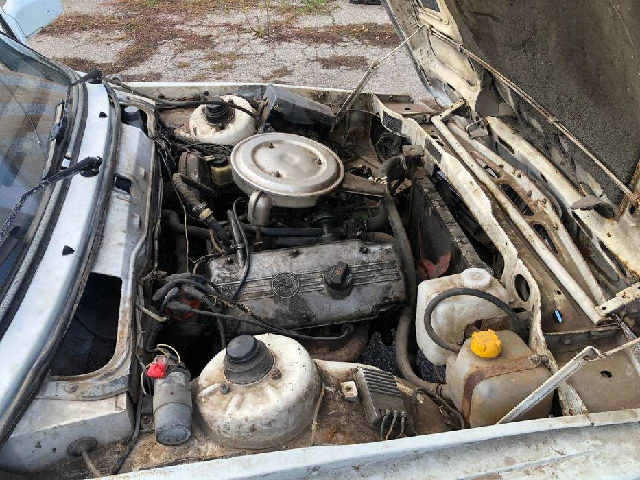 BMW 3 E21 купе седан 323i / 1.6 разборка запчасти шрот