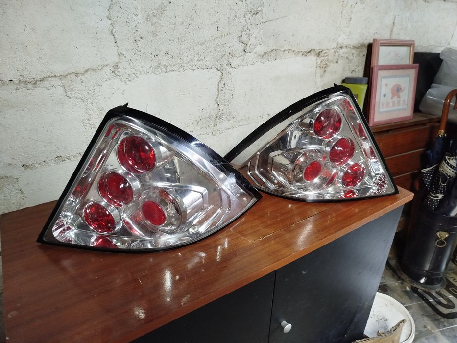 Faróis de Ford Mondeo