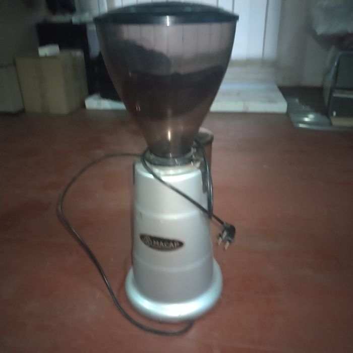 Кофемолка Macap, отличное состояние