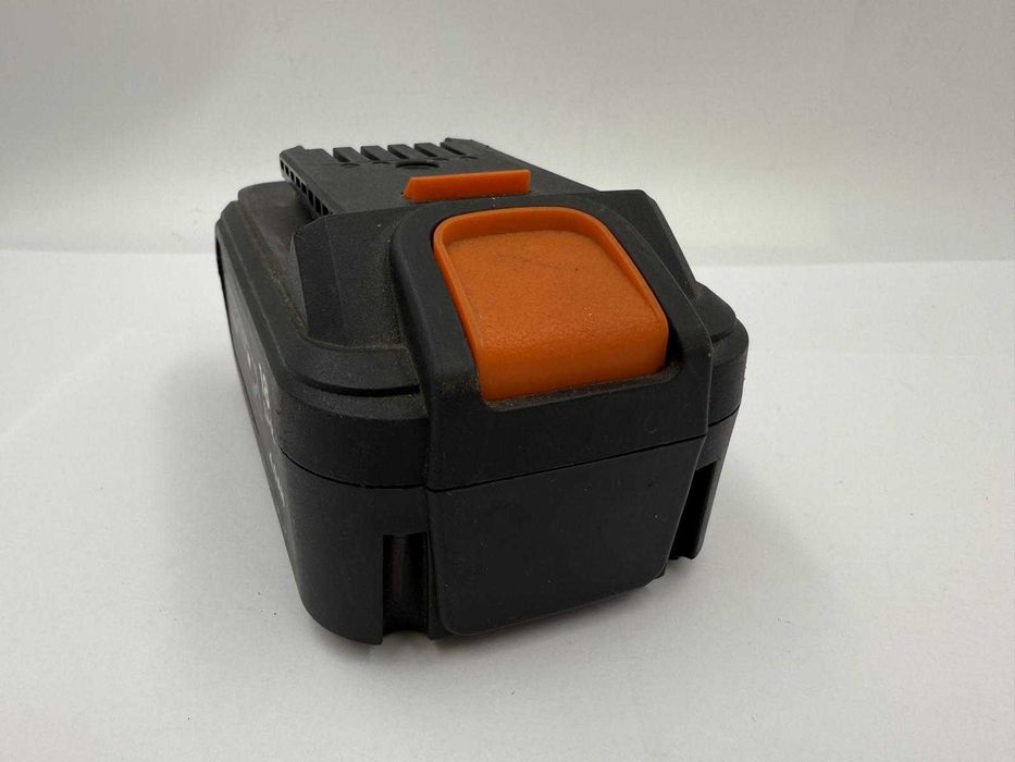 Akumulator GRAPHITE 4AH 58G004
od Loombard Jarocin