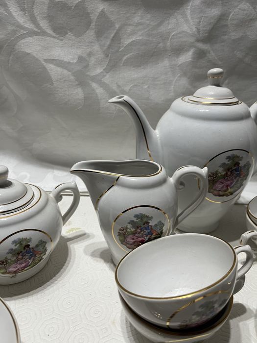 Louçarte Complete Dinnerware Set427807674047539202