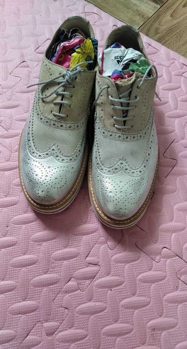 skórzane oxfordy Lloyd