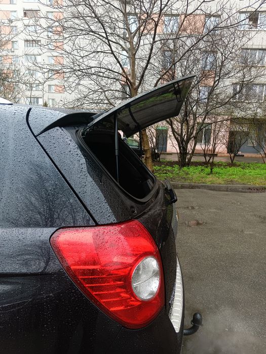 Продам Chevrolet Captiva 2009р  газ