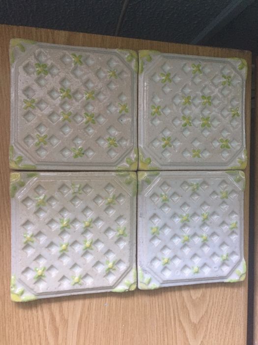Azulejos com relevo