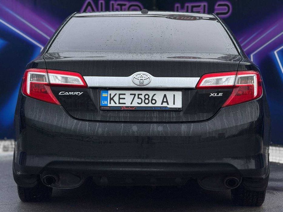 Toyota Camry 2012, 3.5 бензин, автомат