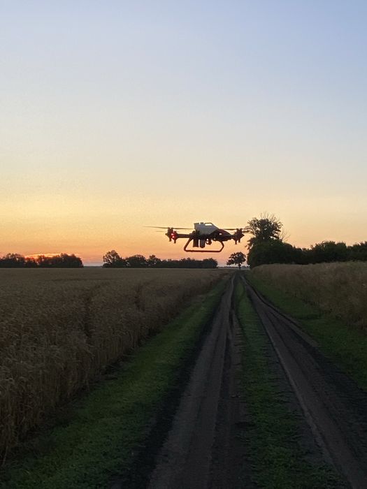 Внесення ЗЗР Агро дронами / агродронами