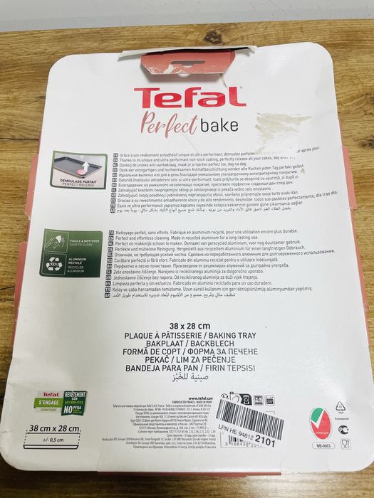 Klasyczna forma Tefal 28 x 38cm