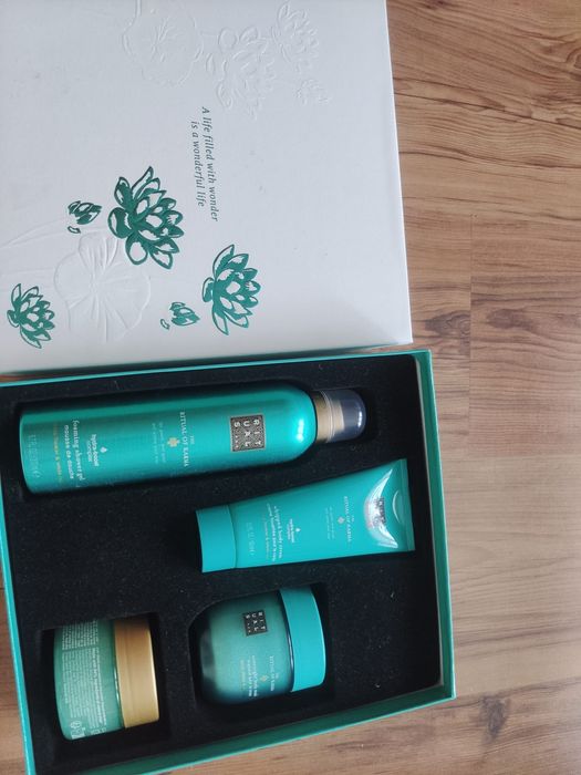 Nowy duzy zestaw rituals